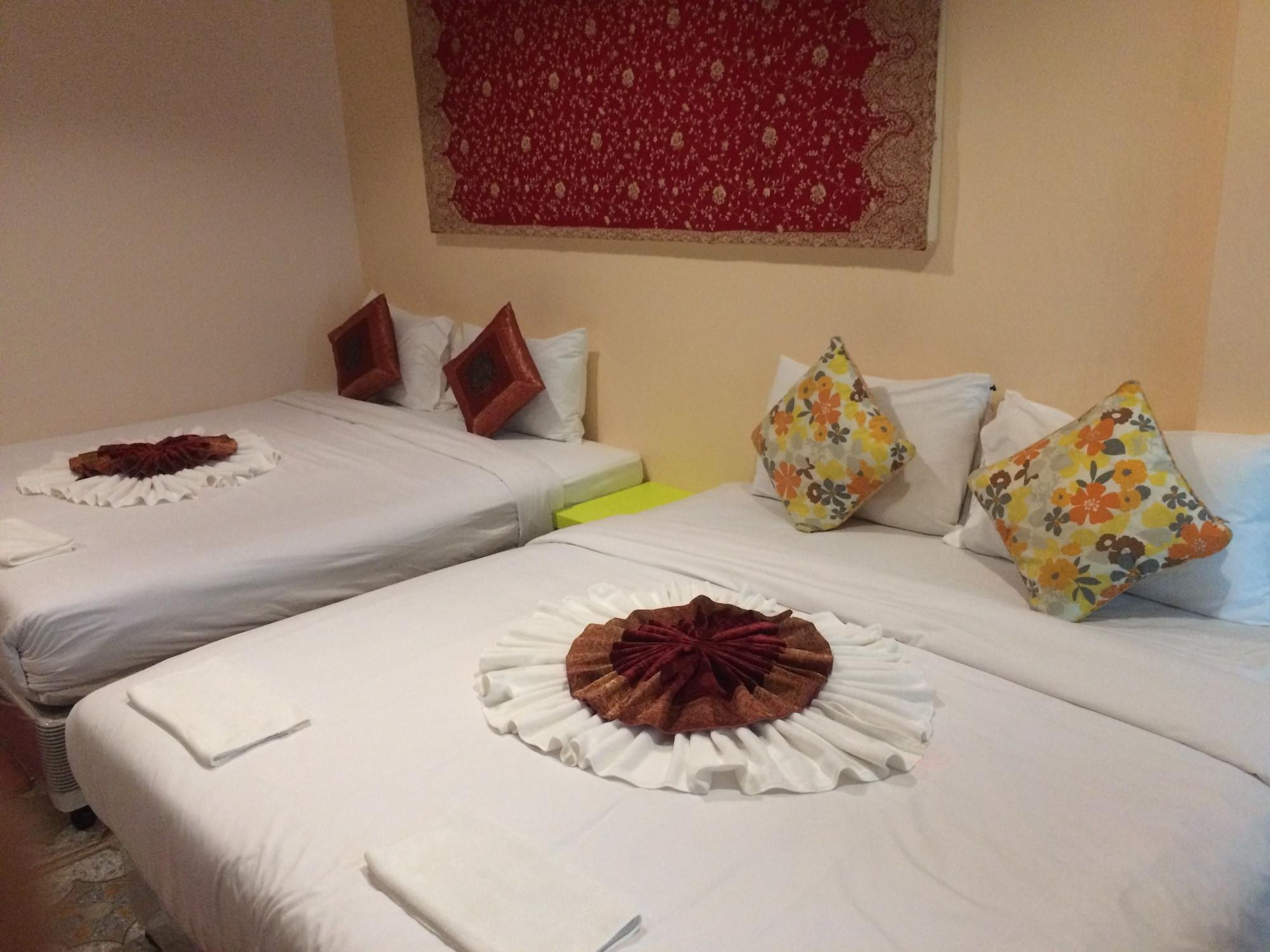 Khách sạn Goldsea 2*